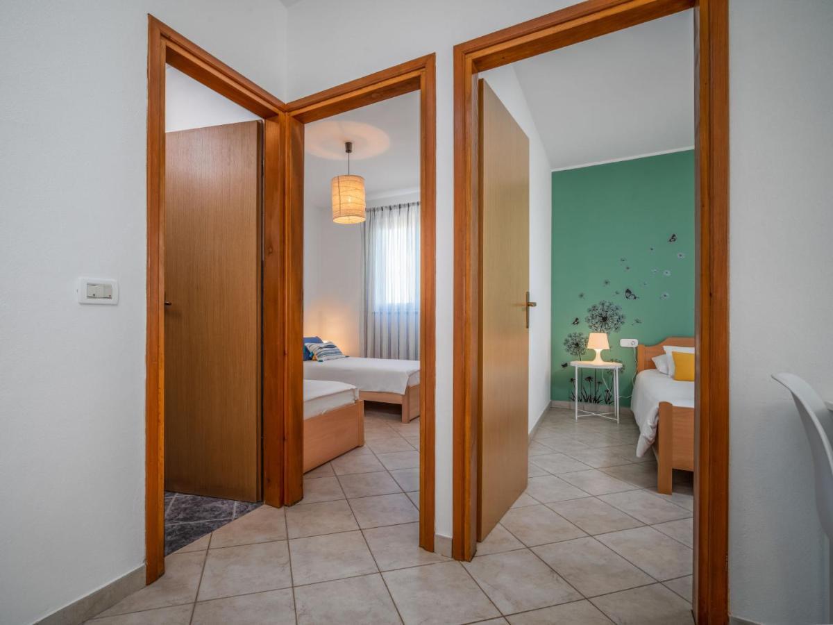 Apartment Fiore-1 By Interhome Gedici Exterior photo