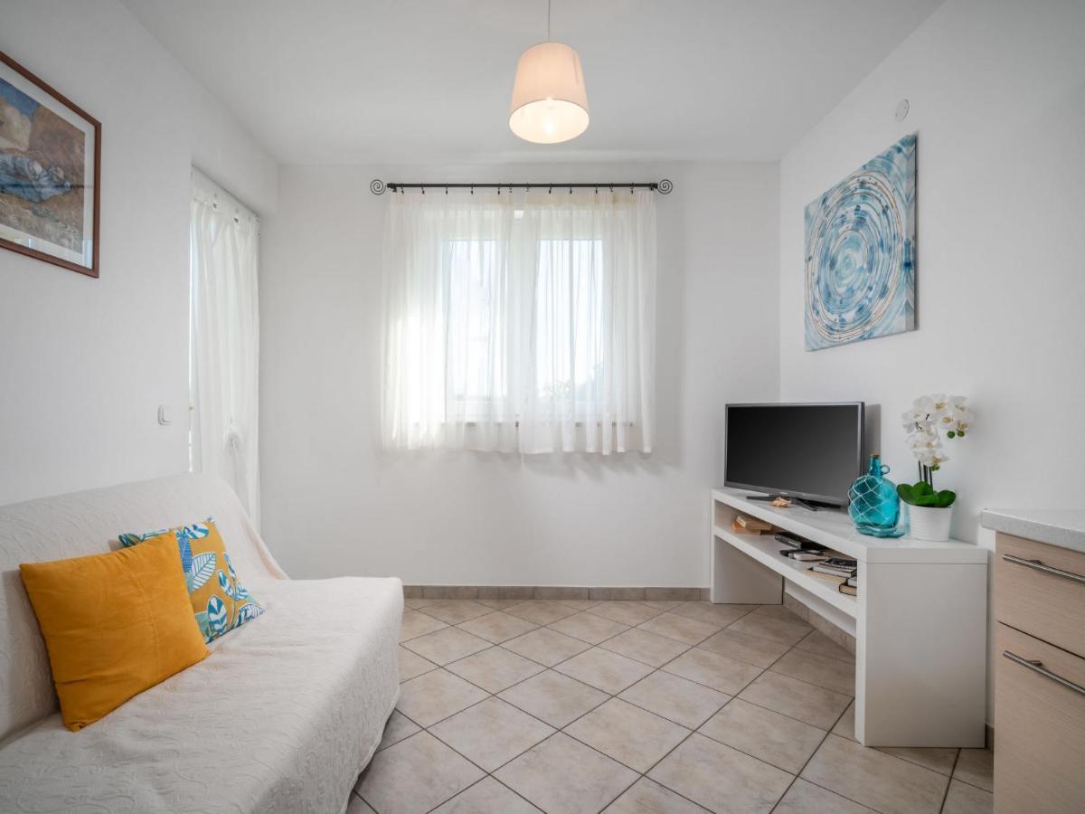 Apartment Fiore-1 By Interhome Gedici Exterior photo